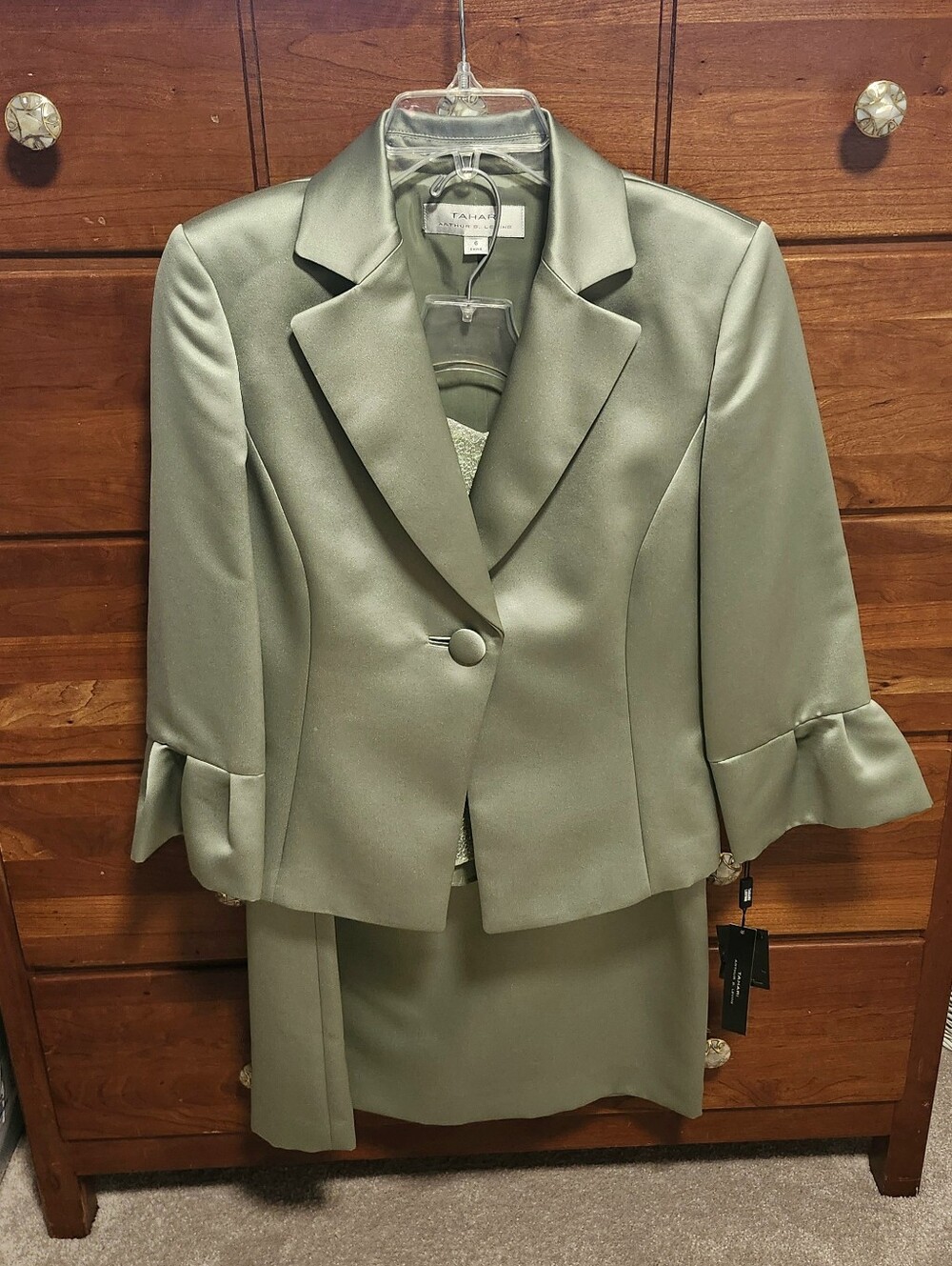 TAHARI Arthur S. Levine NWT Women's 3 Piece Skirt Suite Satin Cocktail MSRP $340